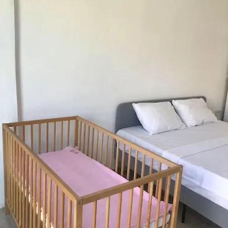 Bodrum Sahilinde Bahceli Terasli Ferah Ev * قرابورون