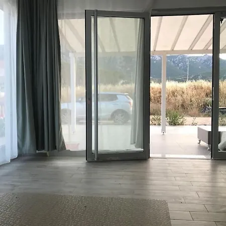 Bodrum Sahilinde Bahceli Terasli Ferah Ev شقة *