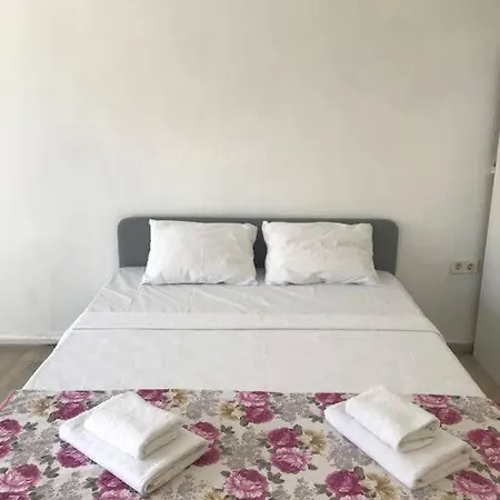 דירה Bodrum Sahilinde Bahceli Terasli Ferah Ev *